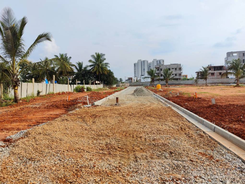  central avenue phase ii Internal Roads