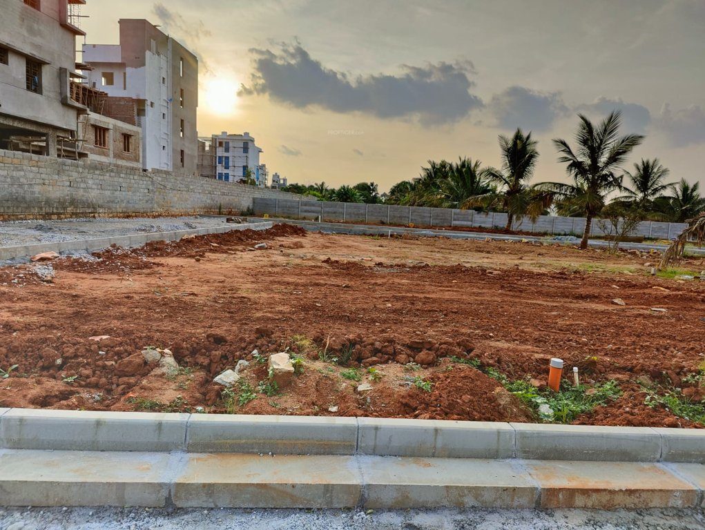  central avenue phase ii Plot