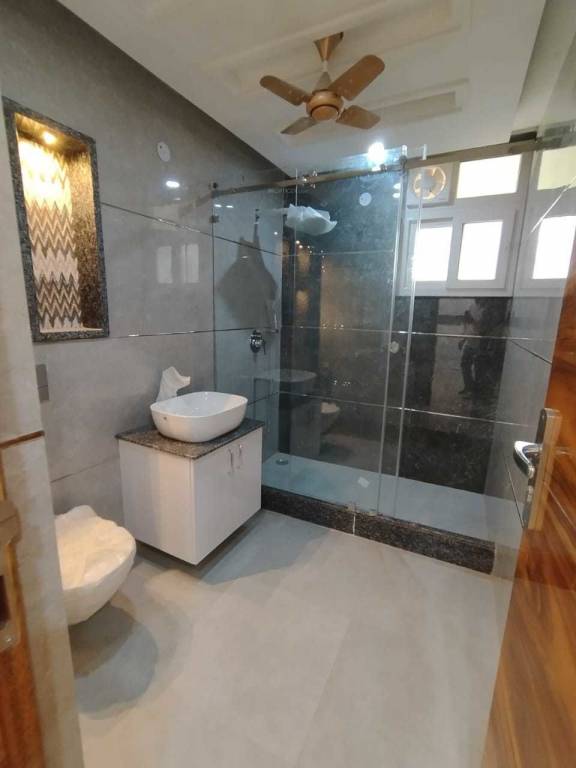  luxuary builder floor 56 kuhad Bathroom