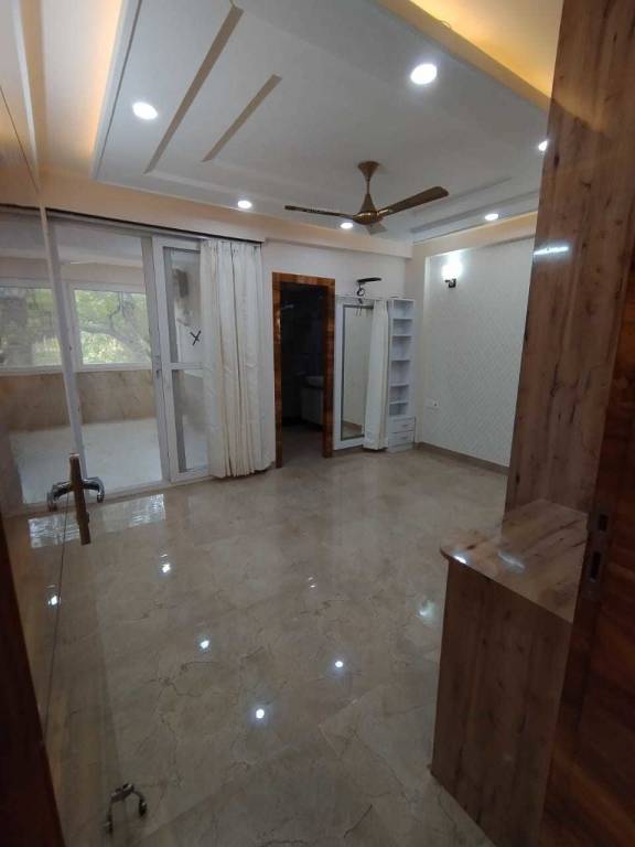  luxuary builder floor 56 kuhad Bedroom