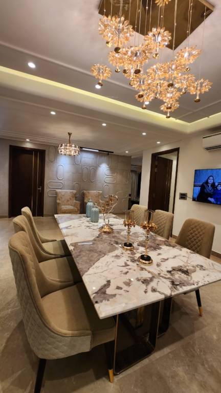  luxuary builder floor 49 kuhad Dining Area