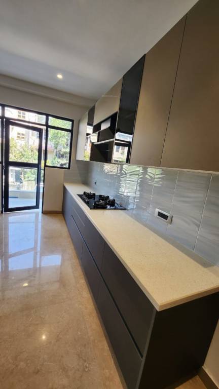  luxuary builder floor 49 kuhad Kitchen