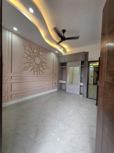 Bedroom ultra-luxurious-floor Bedroom