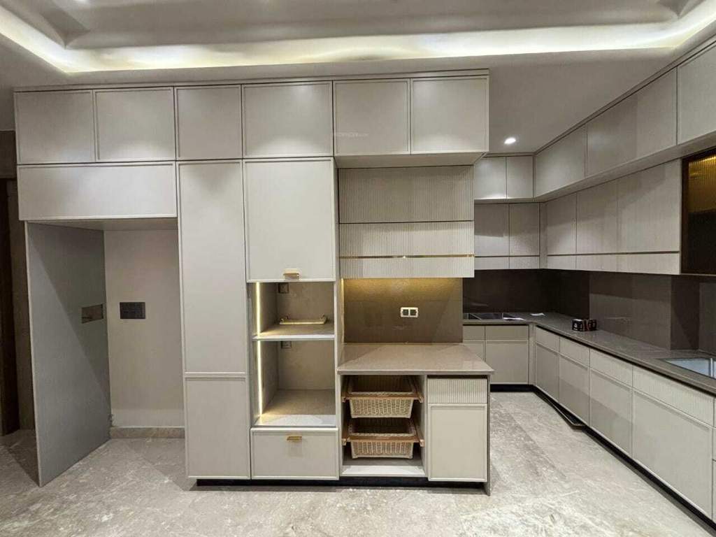  ultra luxurious floor Kitchen
