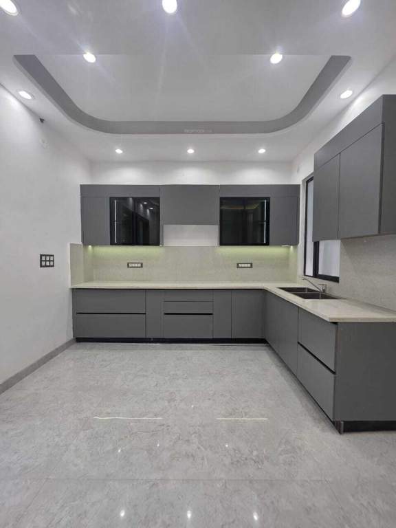  ultra luxurious floor Kitchen