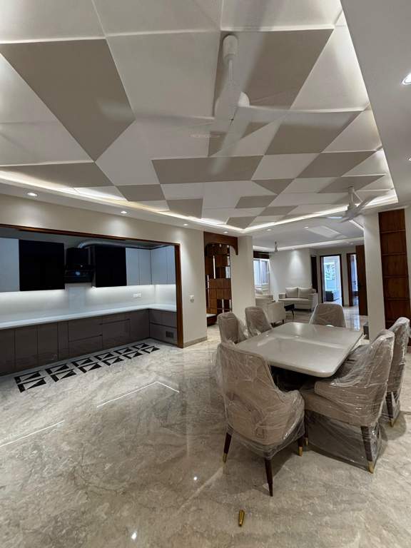  property finder Dining Area