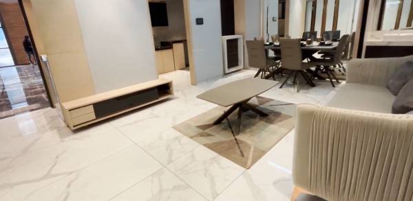  downtown Living Area