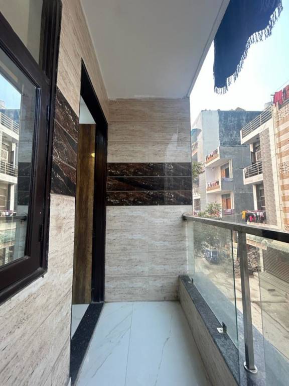 the aamantran Balcony