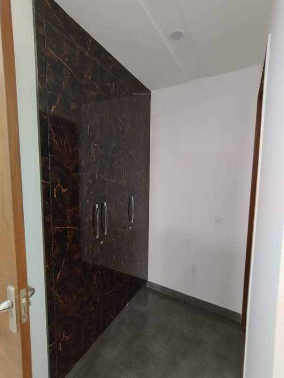  luxury builder floor 57 kuhad Living Area