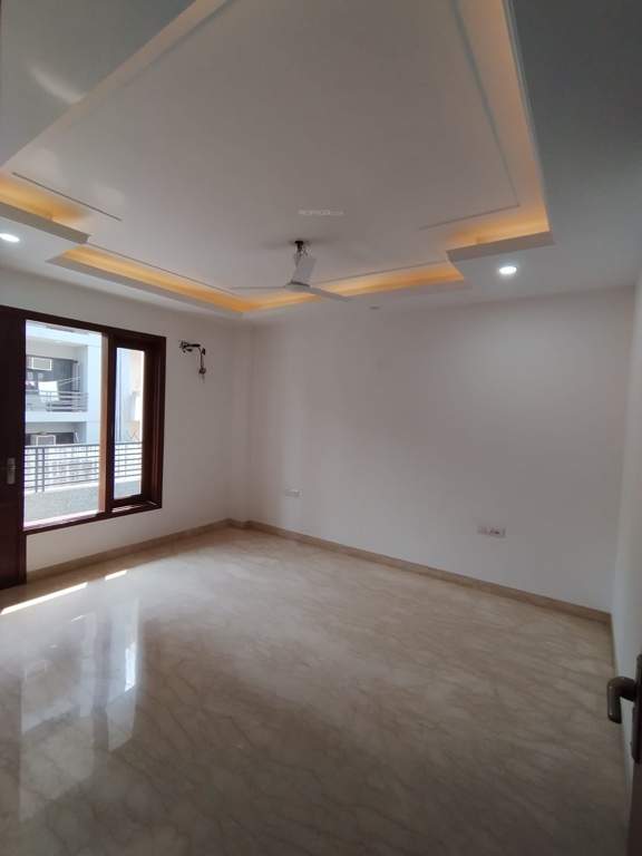  luxury builder floor 57 kuhad Living Area