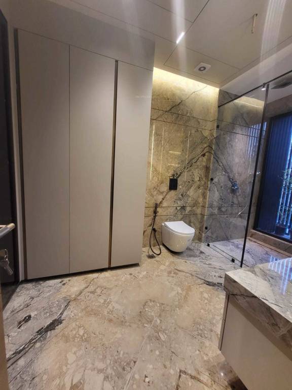  ultra luxury homes Bathroom