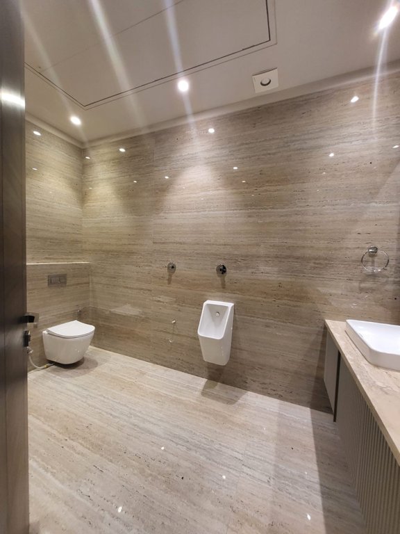  ultra luxury homes 3 Bathroom