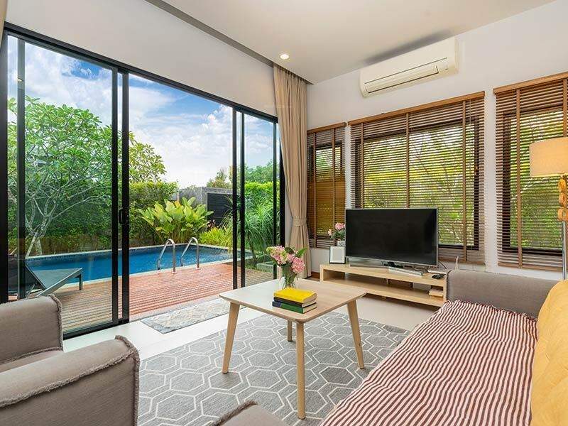  east woods Living Area