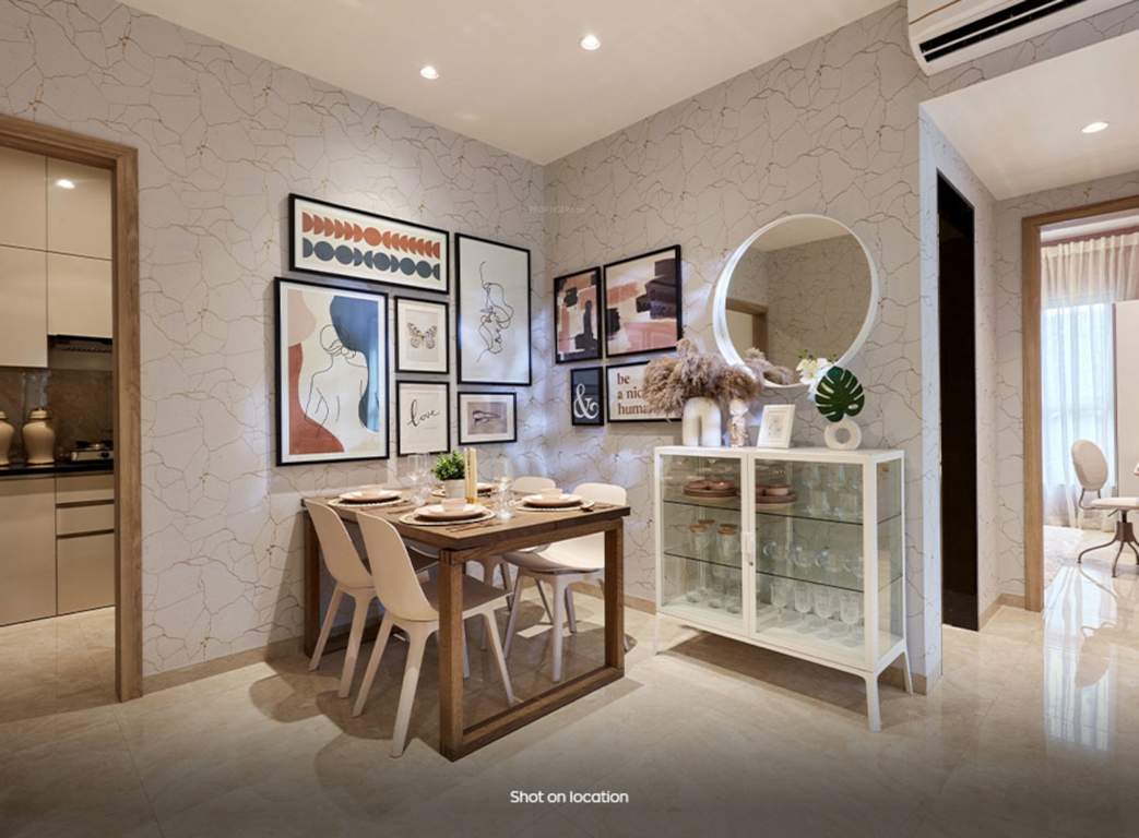  kalyan bldg a oakwood bldg b bridgewood bldg c greenwood Dining Area