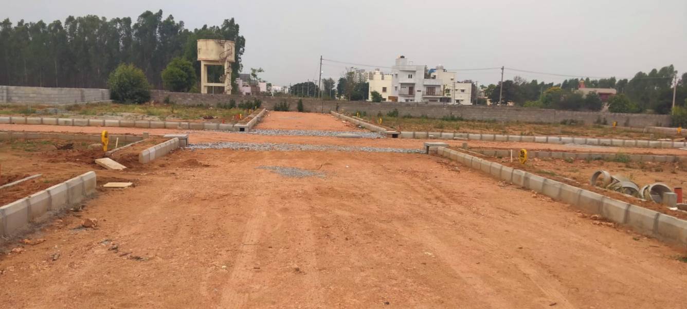  garden Internal Roads