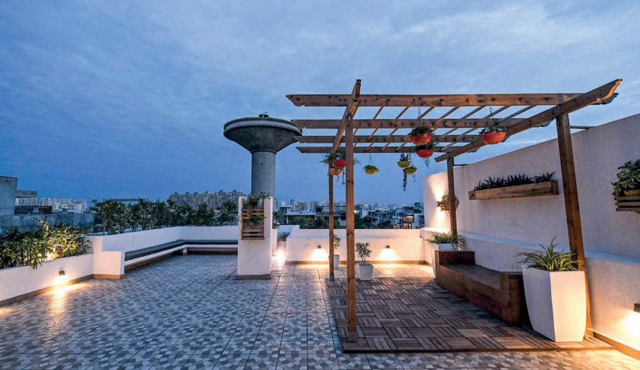  floor dlf phase 3 Terrace Garden