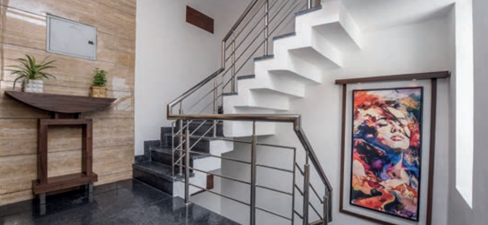  floor dlf phase 3 Lobby