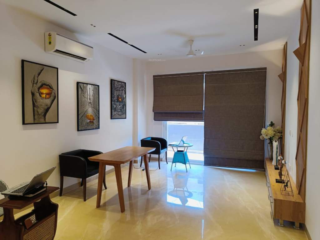  floors mayfield garden 2 Living Area