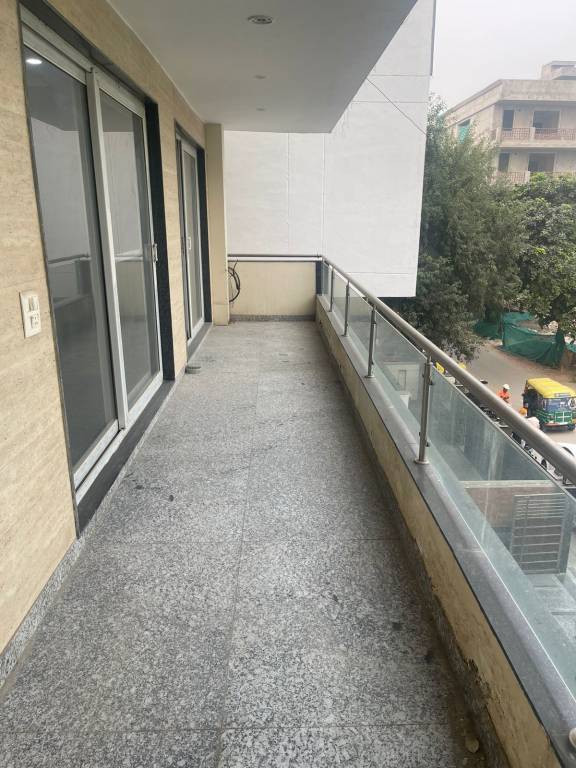  homes luxury Balcony