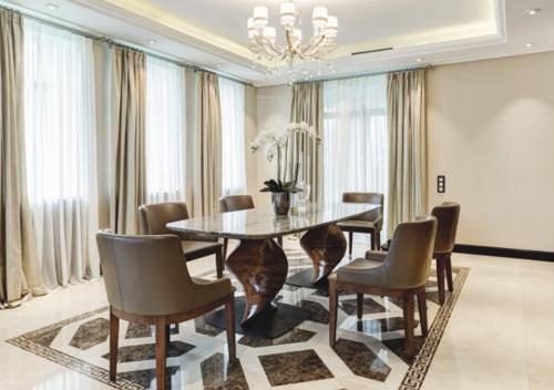  the-meridian Dining Area