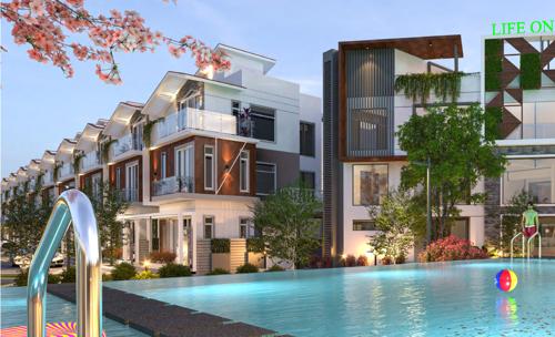  life-on-the-green Swimming Pool