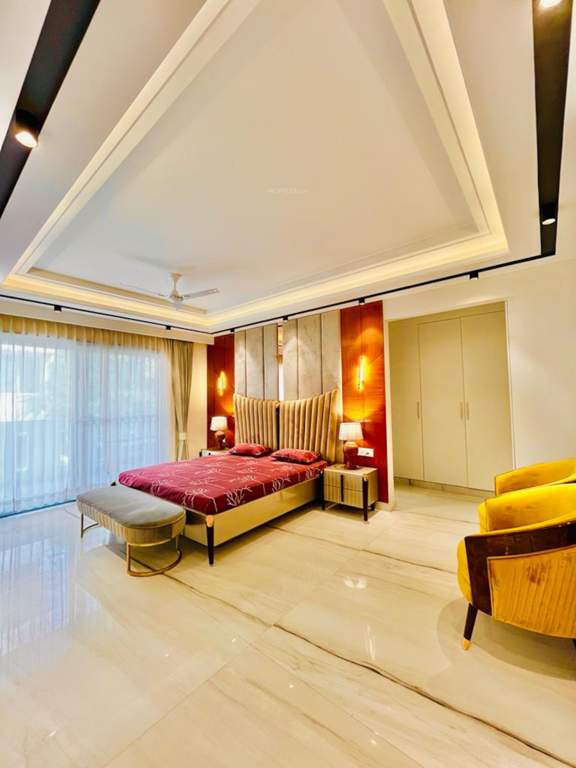  luxury builder floors 16 Bedroom