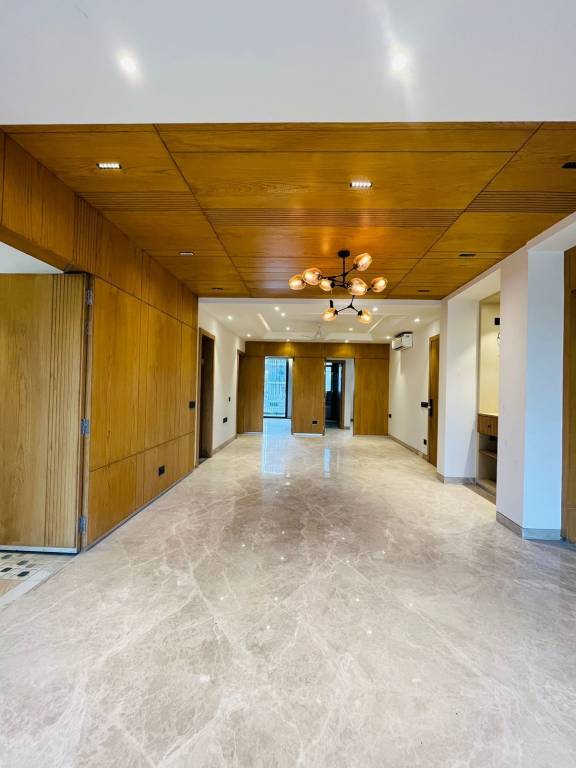  luxury builder floors 17 Lobby