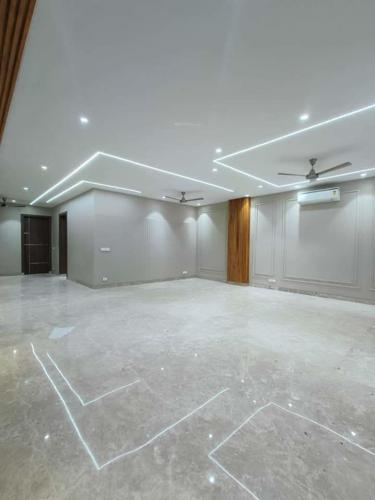  luxury-builder-floors-14 Living Area