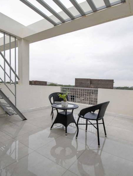  aarana-luxuria Others