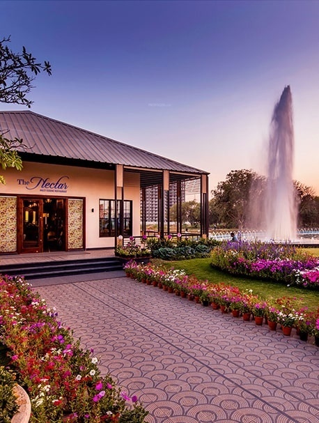 Central Flower Valley Floors And Villas