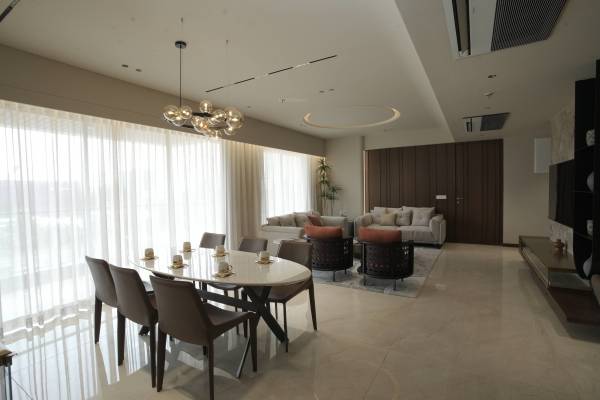  the-empiirean Dining Area