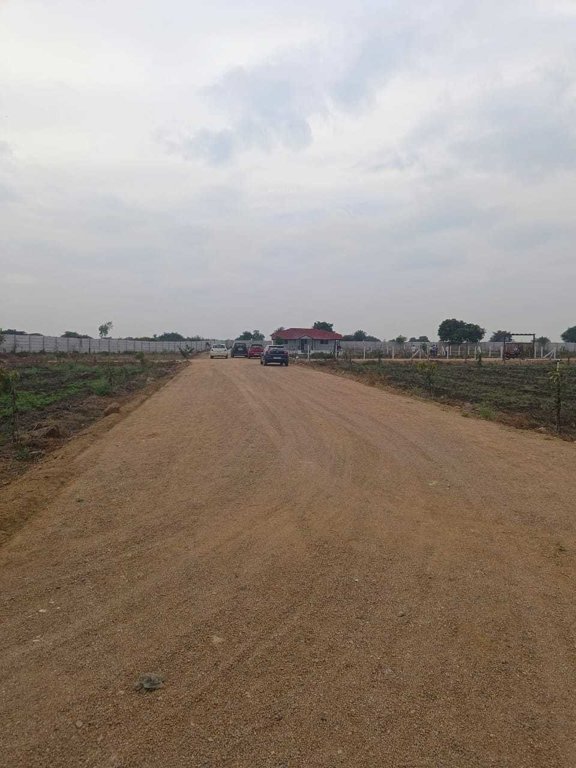  suvarna sahasra Plot