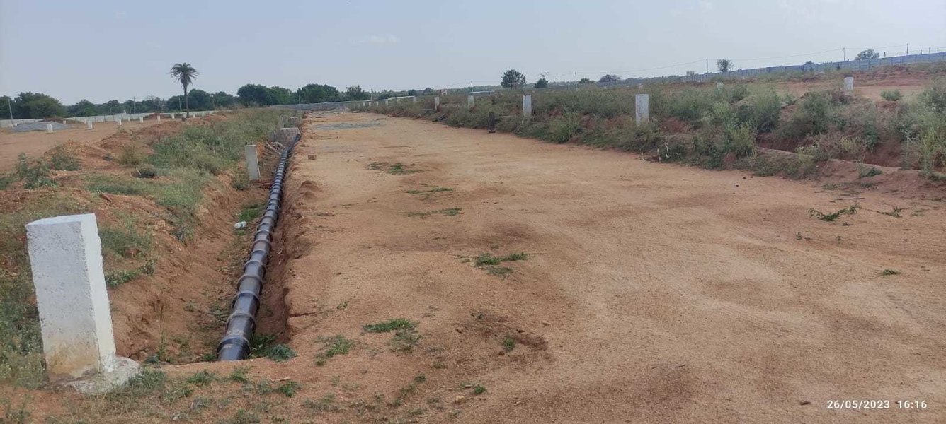  suvarna sahasra Plot