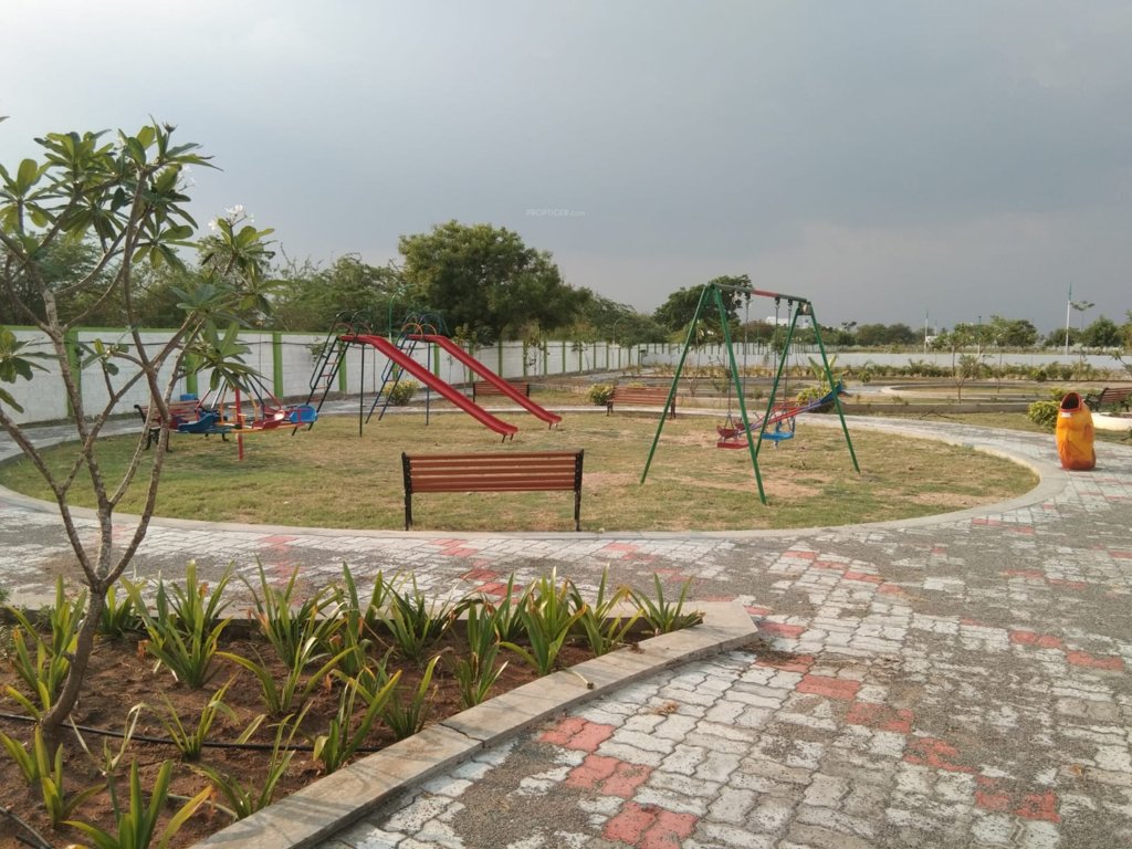  emerald city phase 3 Others