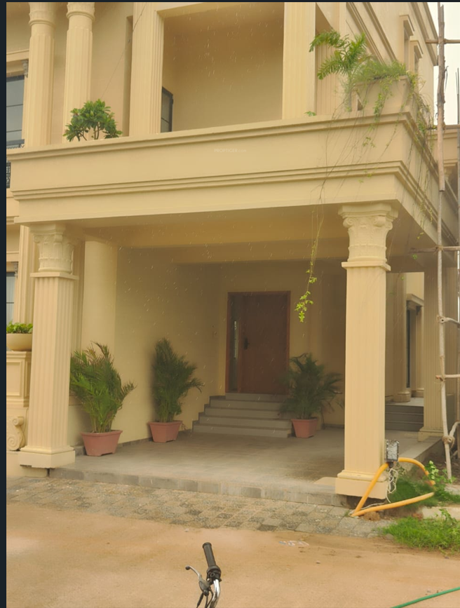  regalia-18 Construction Status July-25