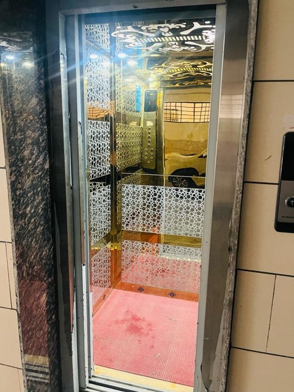 mittal affordable floors Lift(s)