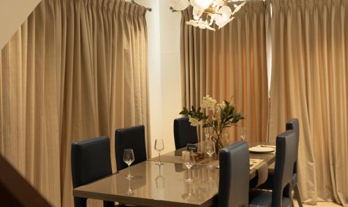  palace-city-paradise Dining Area