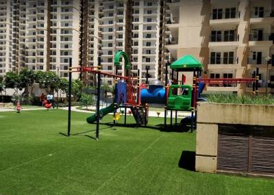 amenities of Nirala Estate