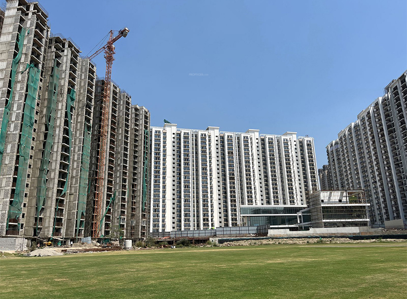 Eldeco Live By The Greens Phase III