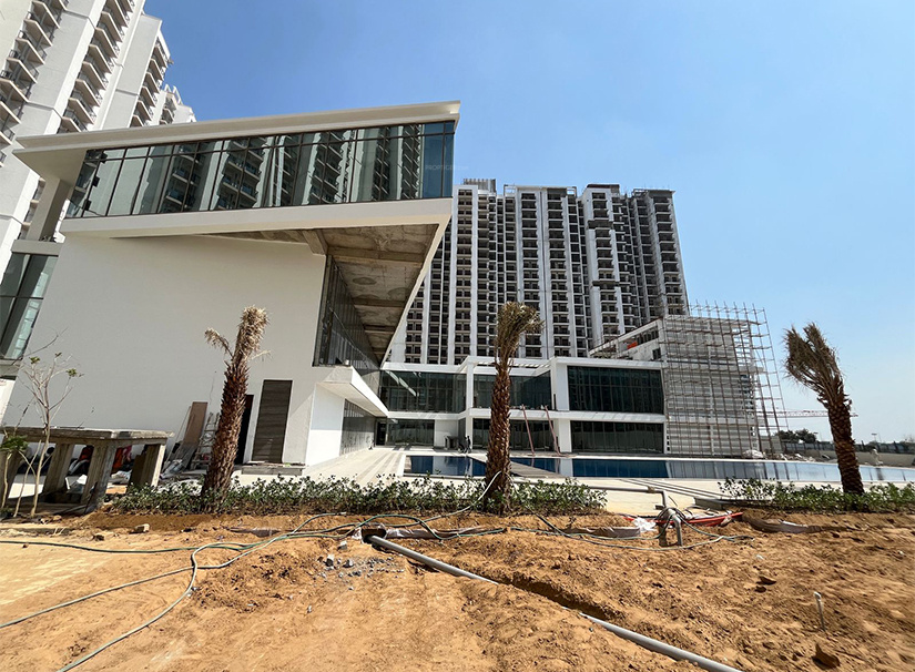 Eldeco Live By The Greens Phase III