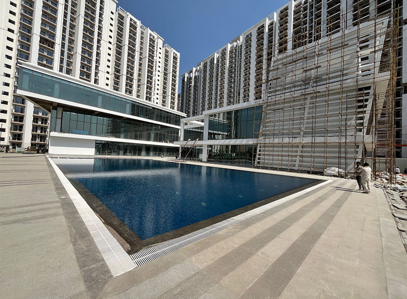 Eldeco Live By The Greens Phase III