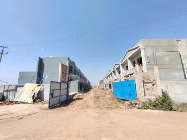  hillcrest Construction Status March-25