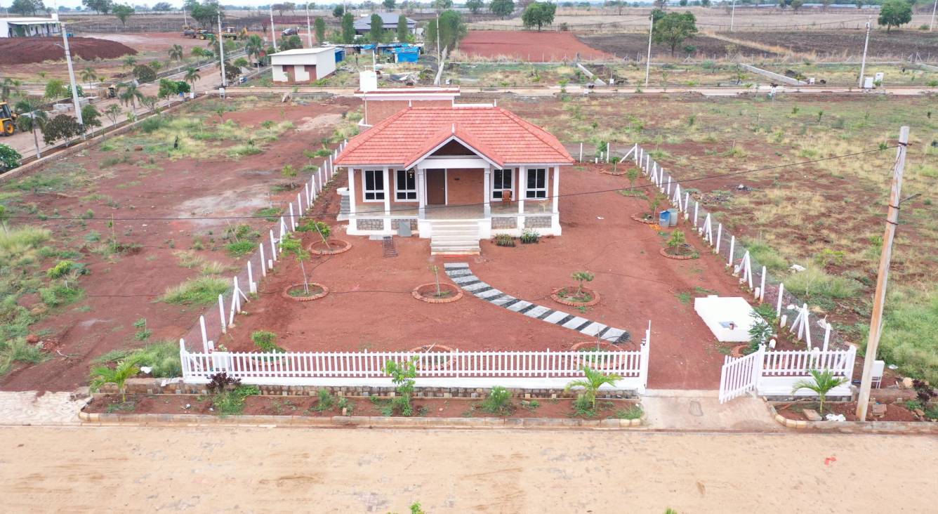  udyanavanam Plot