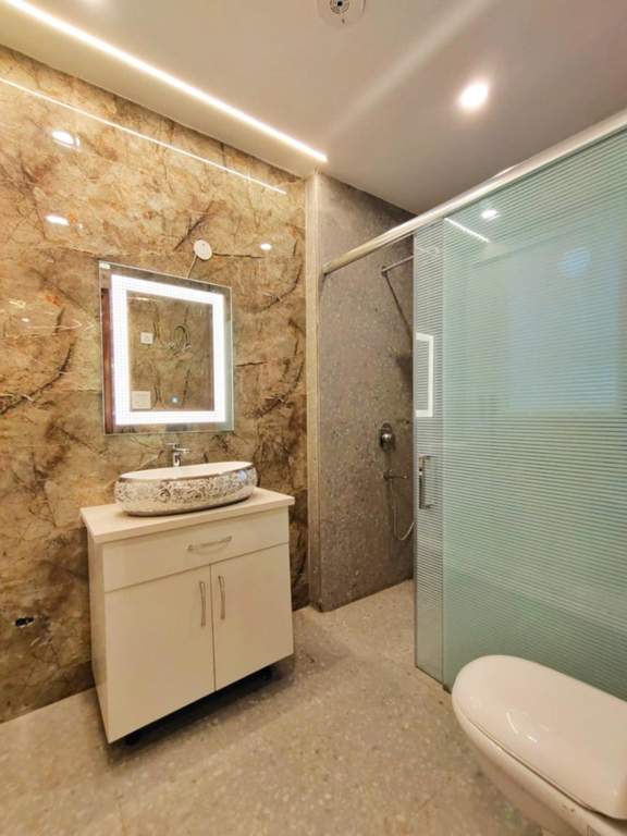  investors landbase luxury floors 1 Bathroom
