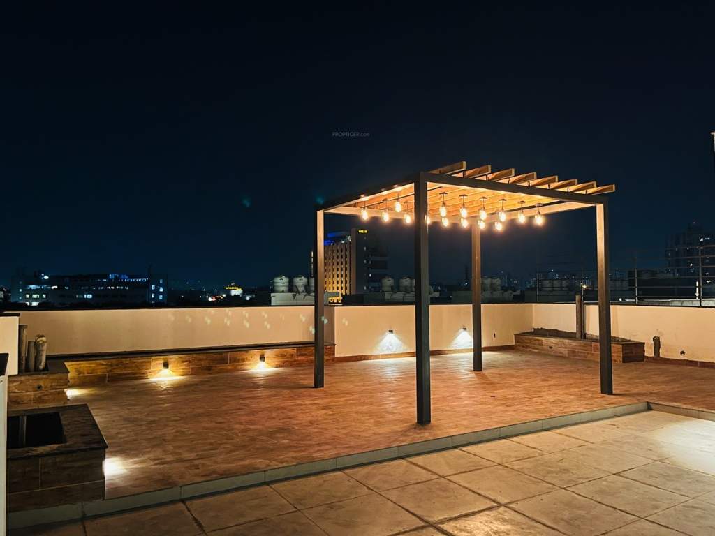  luxuary builder floor sector 47 Terrace Garden