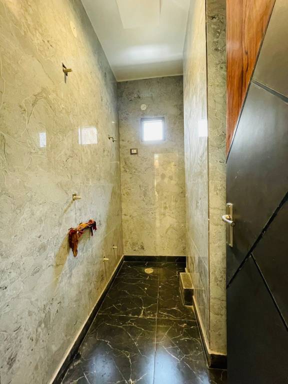 the luxury appartments Bathroom