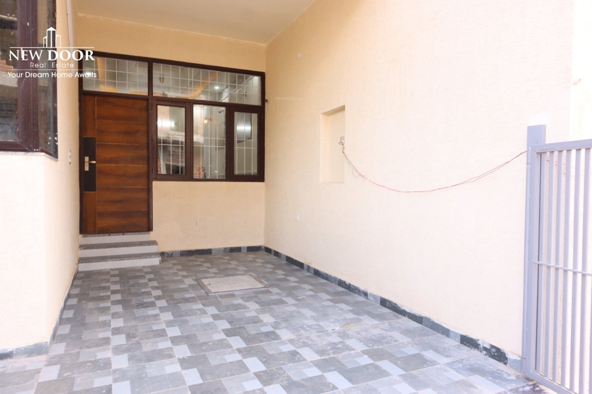  airport view villas Others