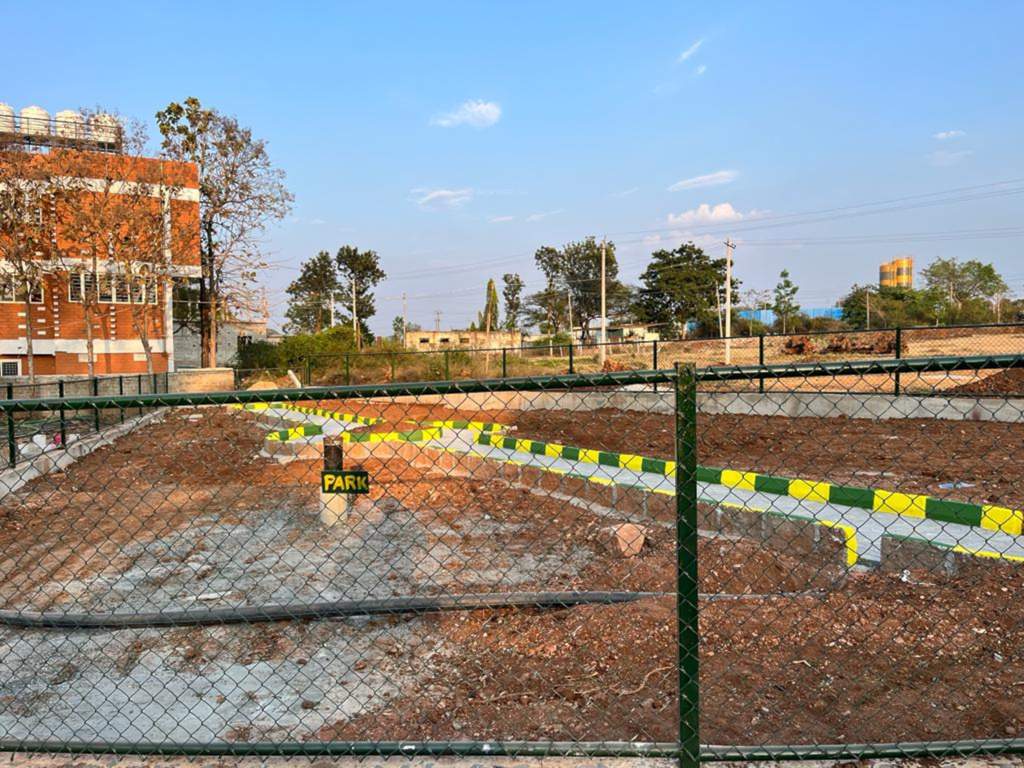  green valley Plot