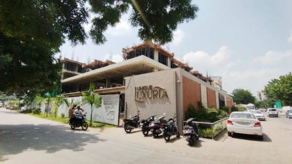  luxuria Block A Construction Status Nov-24