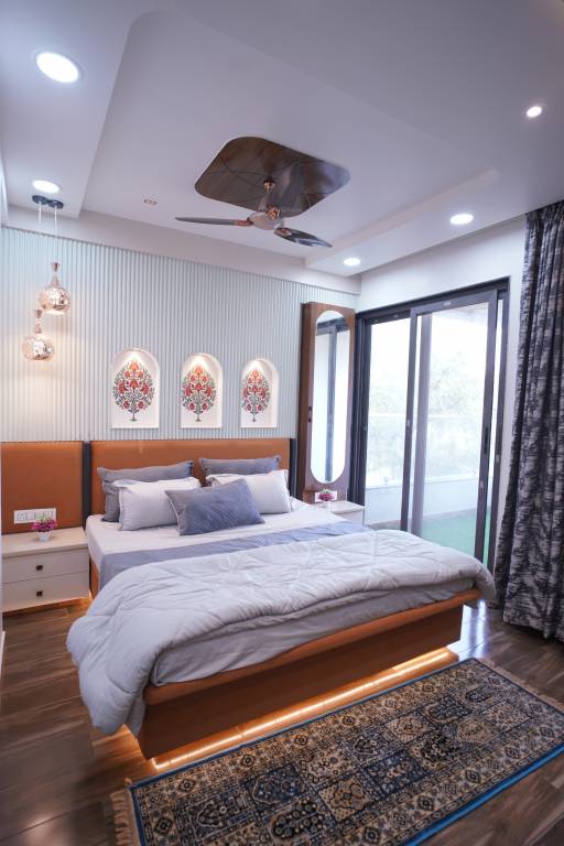 elgin heights Bedroom